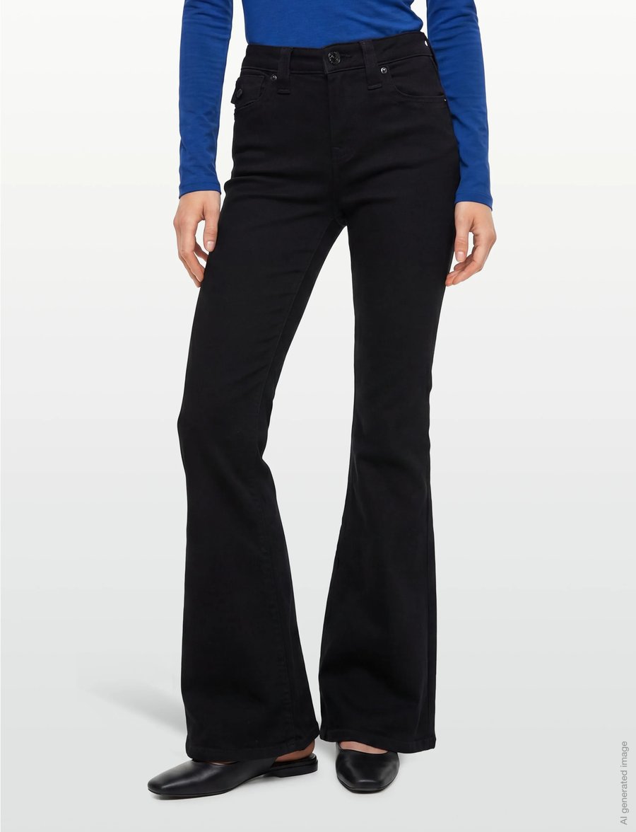 True Religion - BECCA MR BOOTCUT - alt laienevad teksad - body rinse black - 3