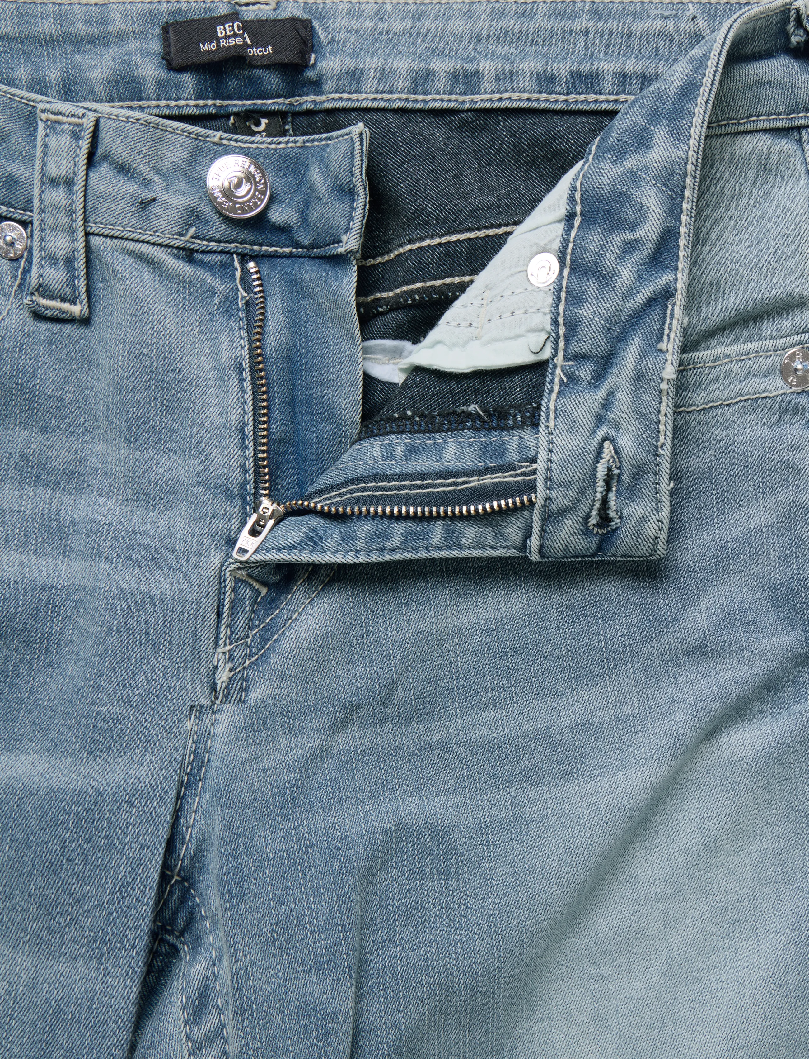 True Religion - BECCA MR BOOT - bootcut jeans - peak spot - 3