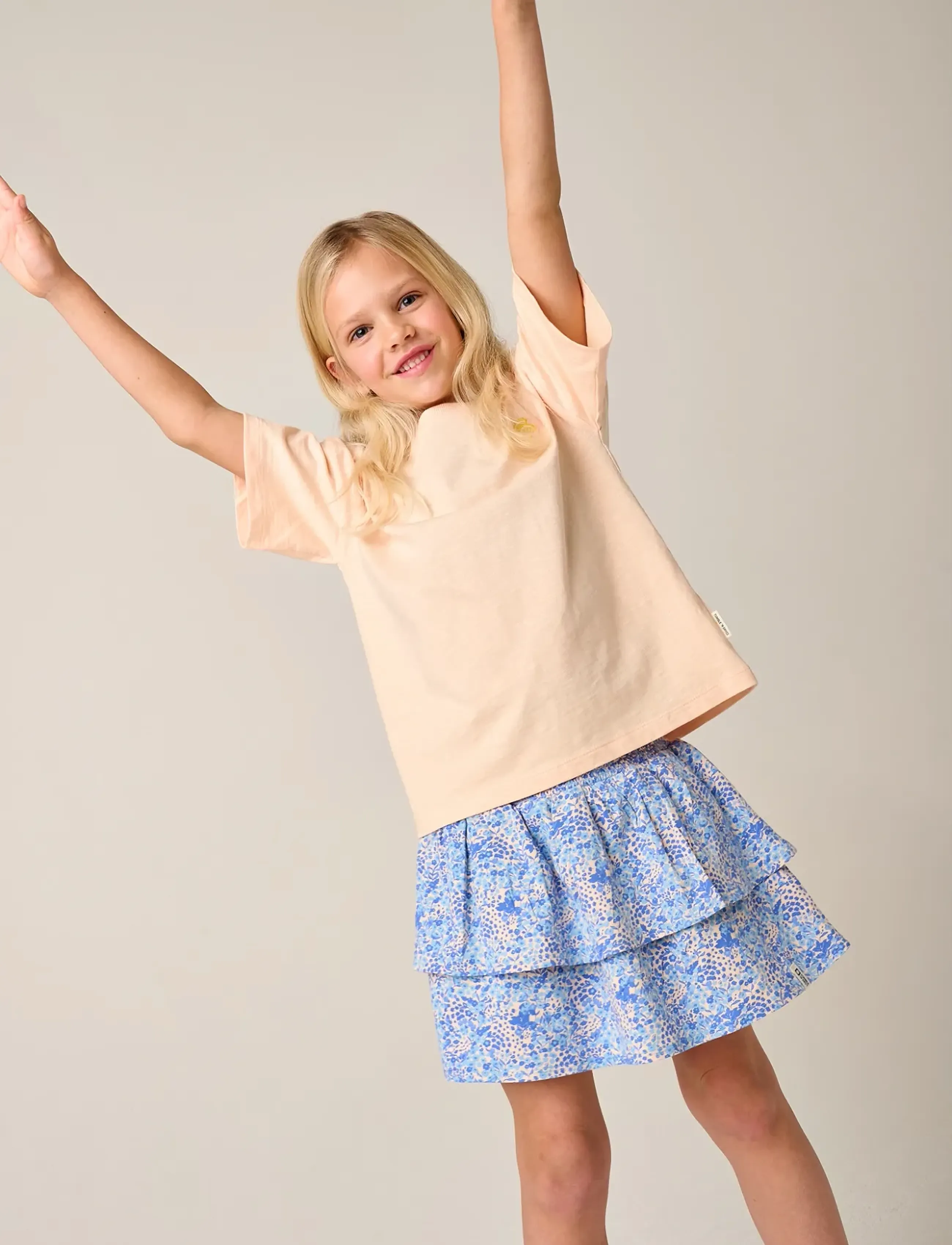 TUMBLE 'N DRY Floral Skirt - Kjoler & Nederdele - PALE PEACH / blue