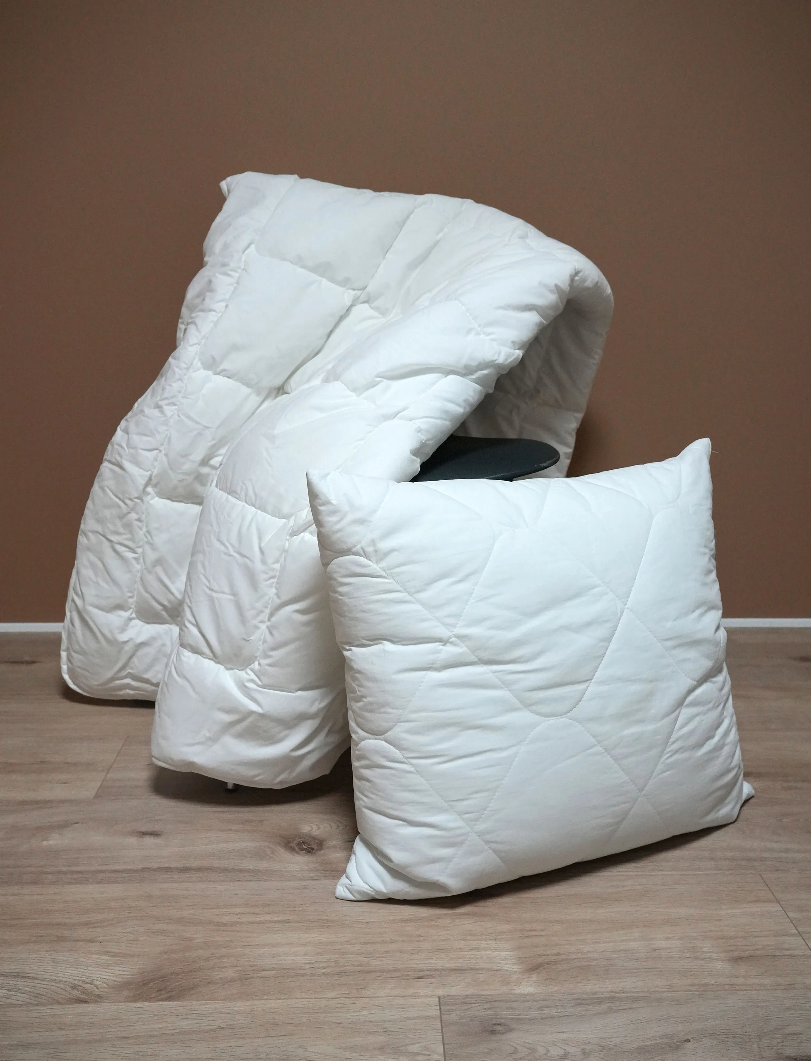 Turiform - TURIFORM Fiber pude + helårdyne - white - 2