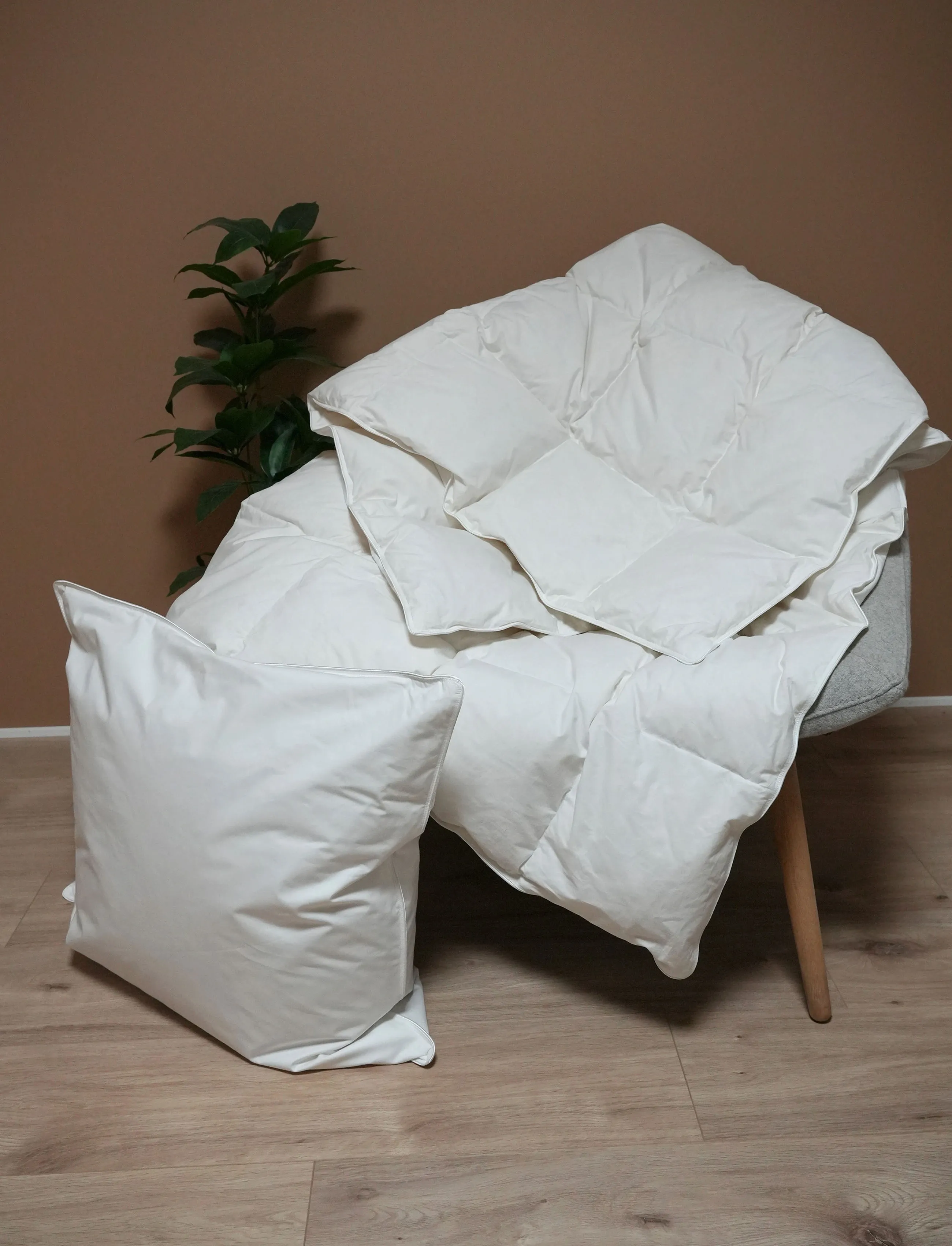 Turiform - TURIFORM pakke dun pude + helårsdyne - white - 4