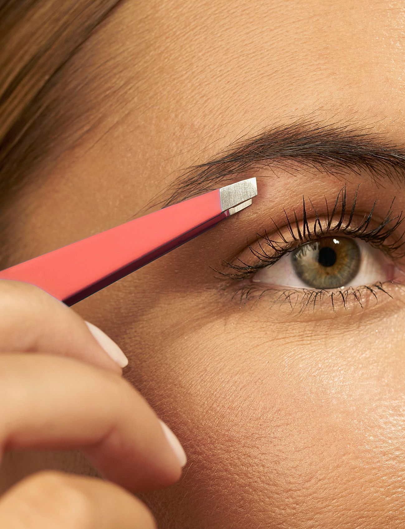 Tweezerman - Slant Tweezer Geranium - makeup - geranium - 3