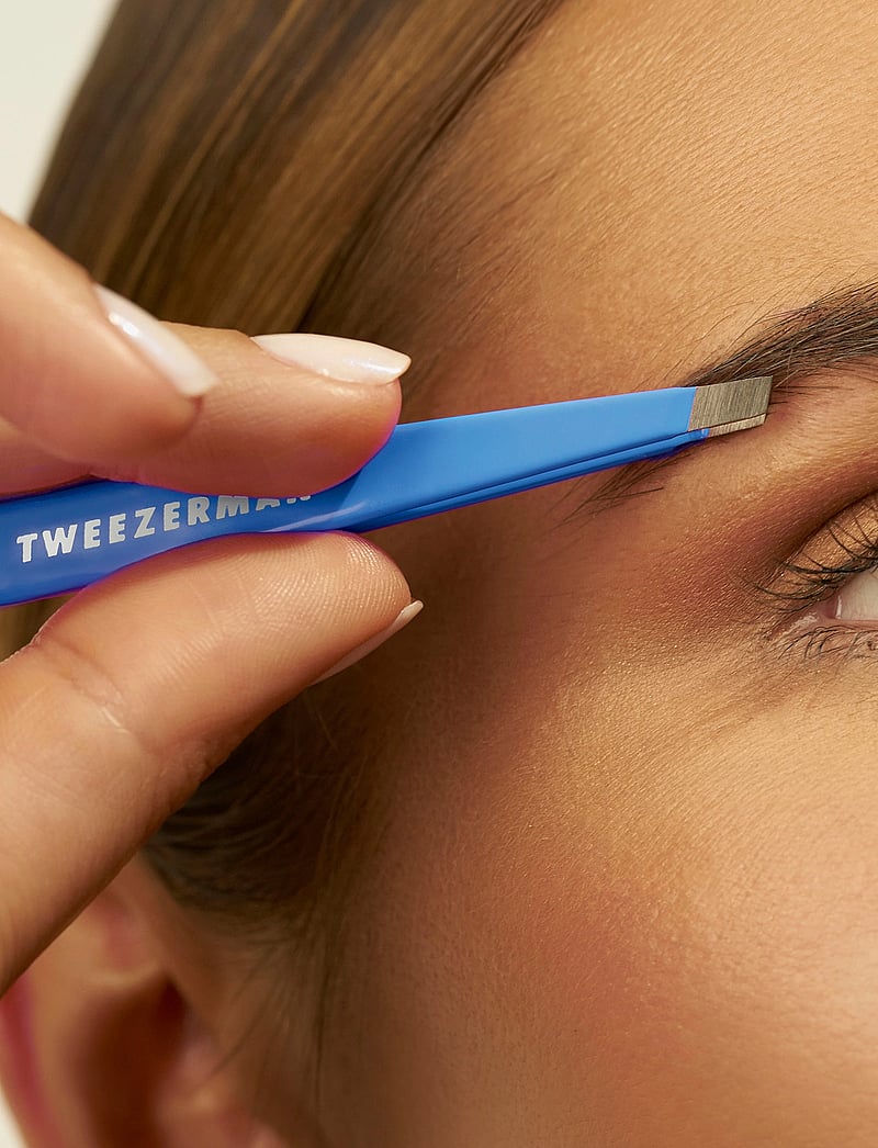 Tweezerman - Mini Slant Tweezer Green Tea - makeup - blue - 3