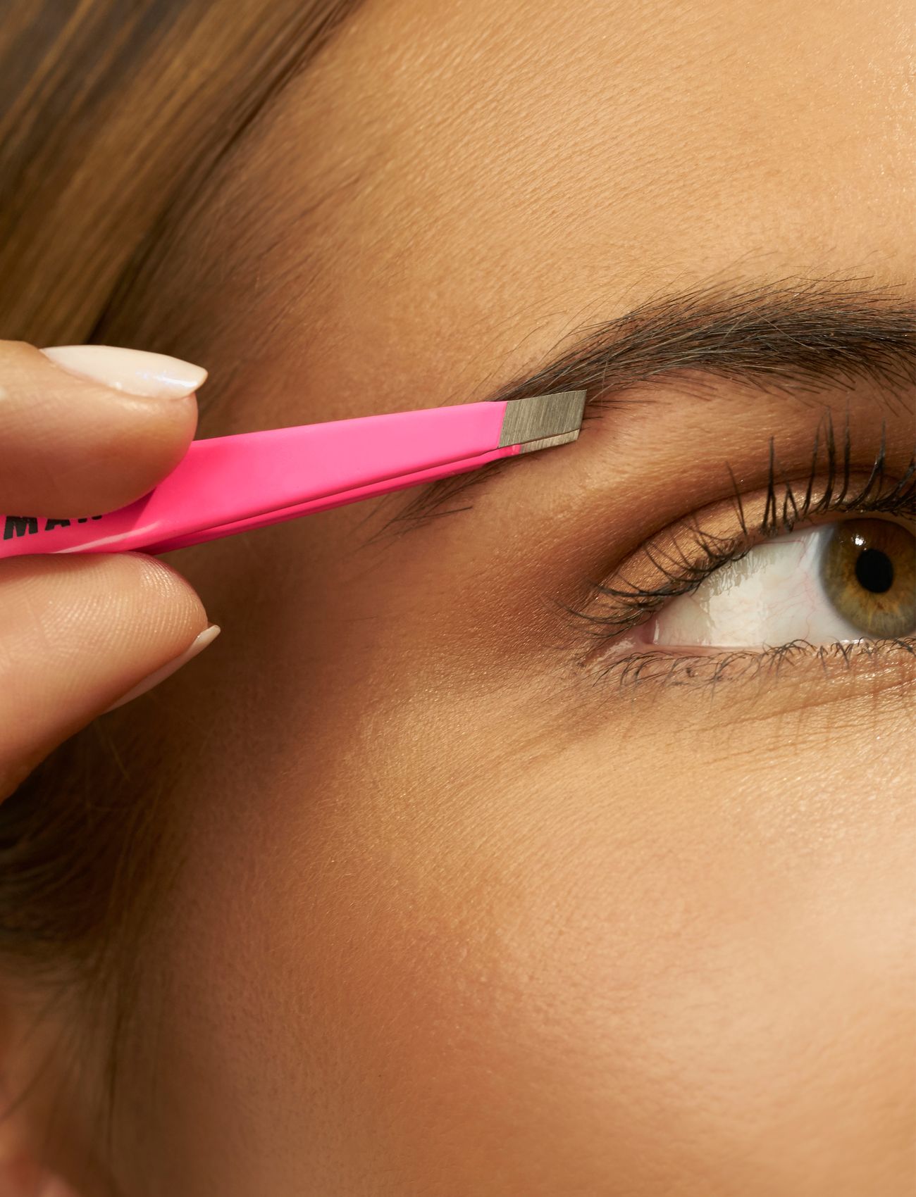 Tweezerman - Mini Slant Tweezer Flamingo - smink - flamingo pink - 3