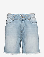 Twist & Tango - Mika Shorts - jeansshorts - light blue denim - 0