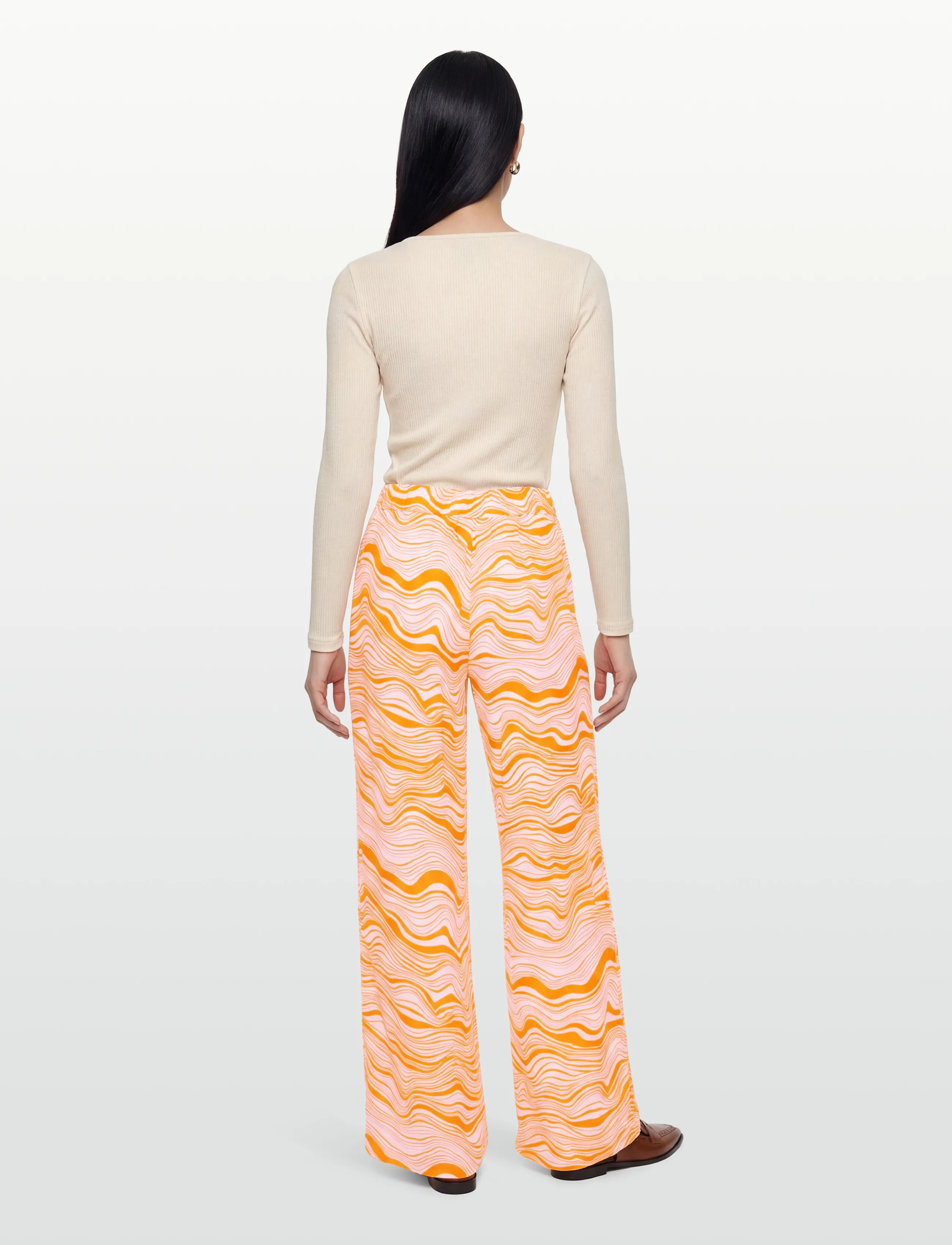 Twist & Tango - Najma Trousers - festtøj til outletpriser - psychedelic saffron - 4