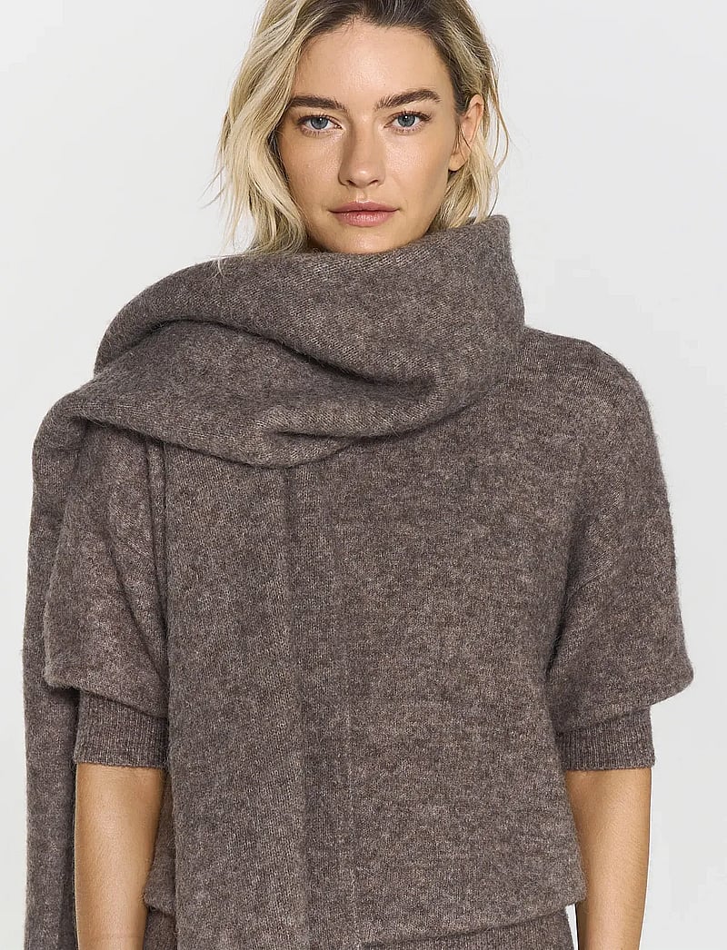 Twist & Tango - Everlee Shawl - halsdukar - dk truffle - 0