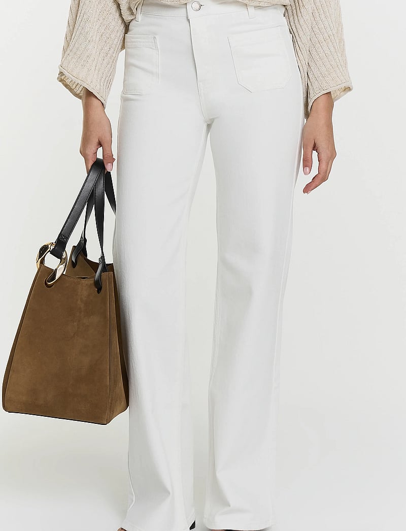 Twist & Tango - Cleo Comfort Jeans - flared jeans - white - 3