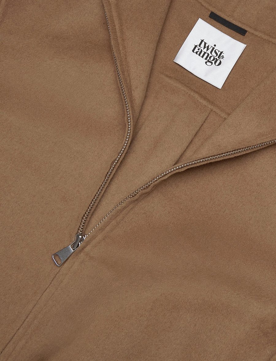 Twist & Tango - Cayla Jacket - bomberjakid - camel - 5