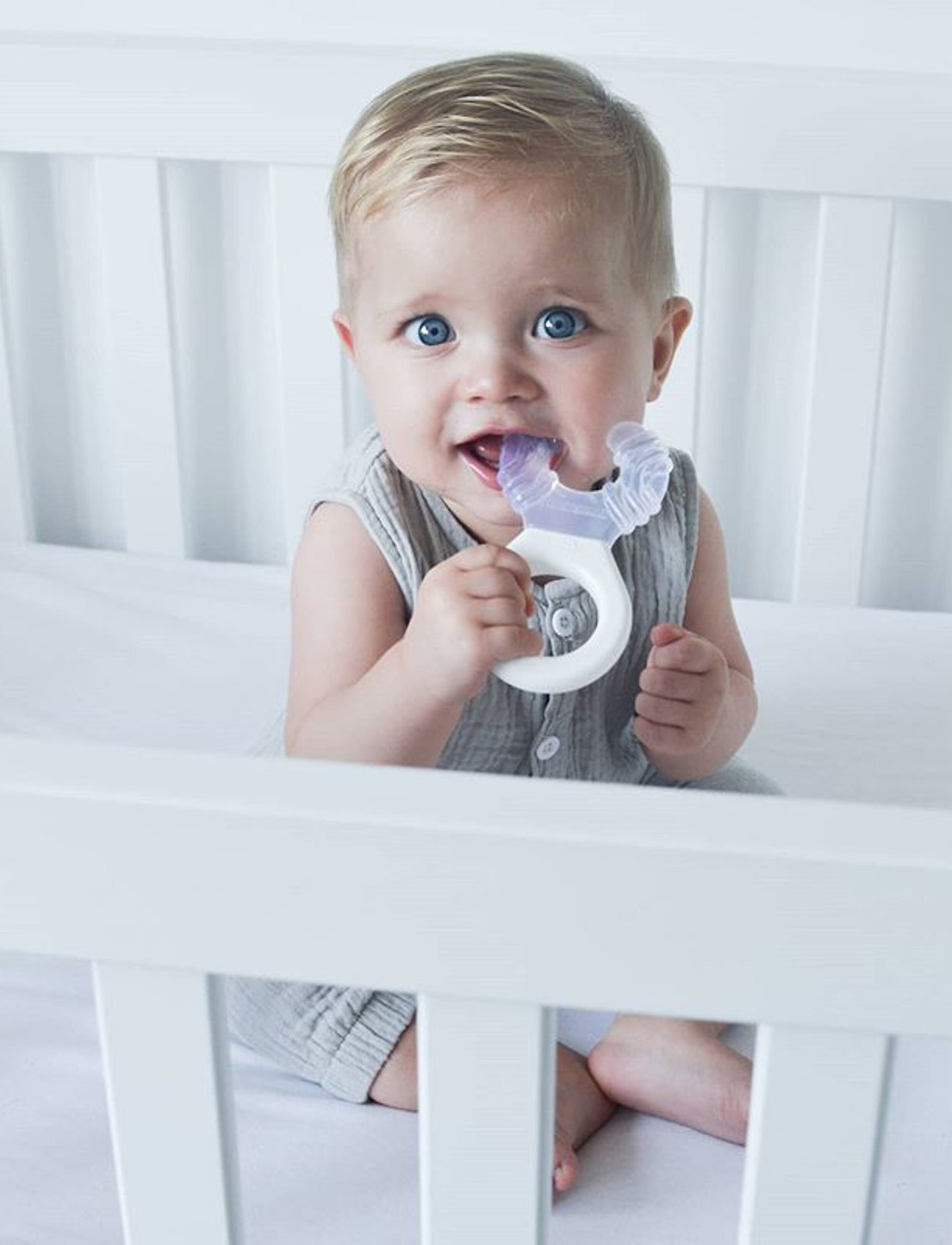 Twistshake Twistshake Teether Cooler, One Size, White, Baby Legetøj > Teething Legetøj, Børn