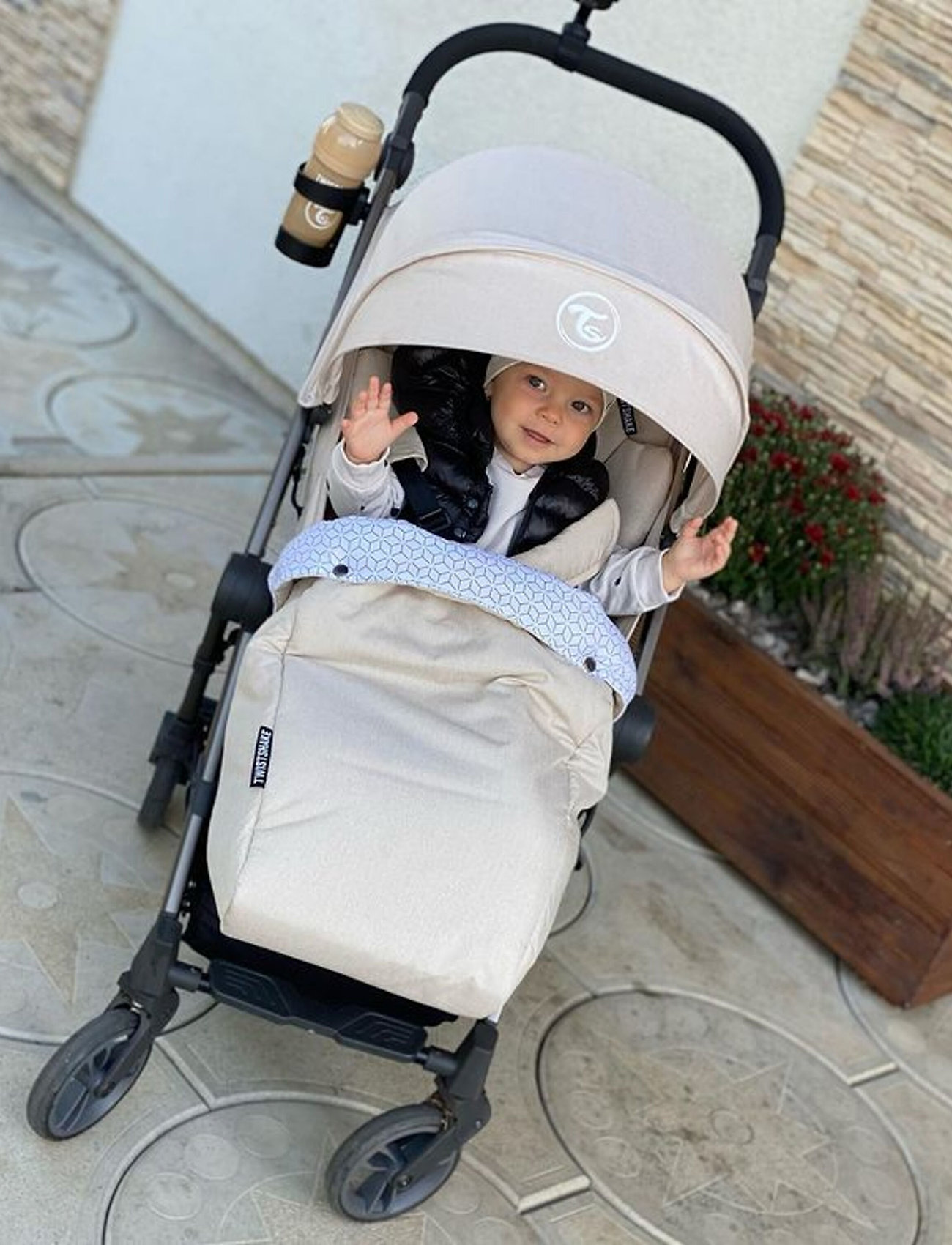 Twistshake - Twistshake Tour Seat Liner + Foot Muff Beige - vaunutarvikkeet - beige - 5