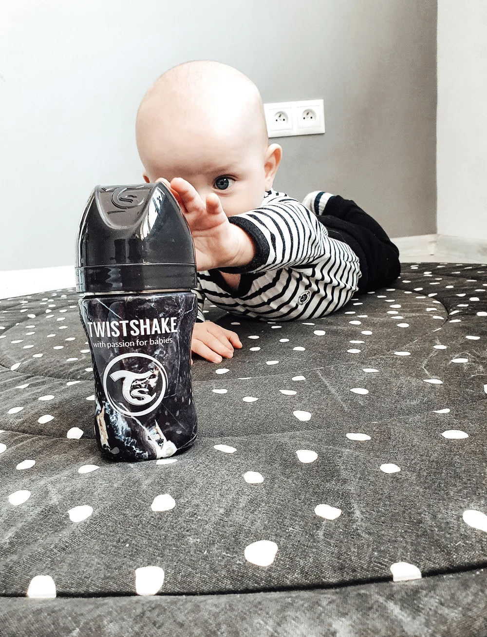 Twistshake - Twistshake Anti-Colic Stainless Steel 260ml Marble Black - nappflaskor - marble black - 0