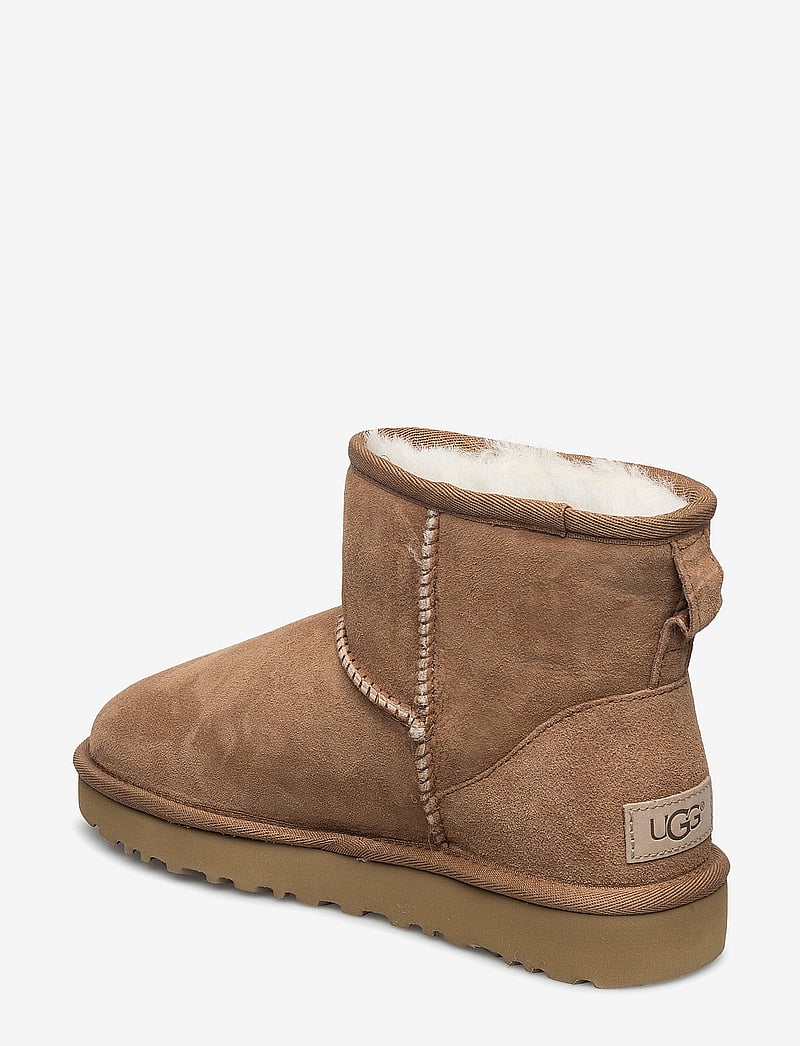 UGG - W Classic Mini II - flat ankle boots - chestnut - 3