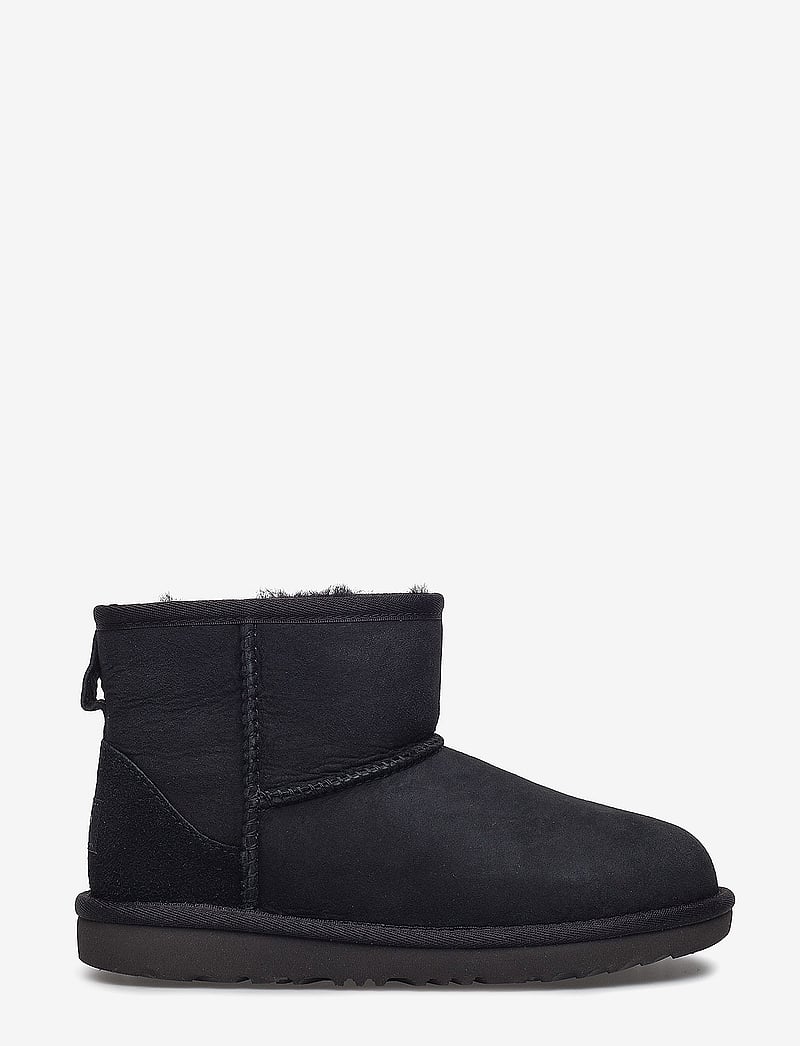 UGG - T Classic Mini II - vinterstövlar - black - 1