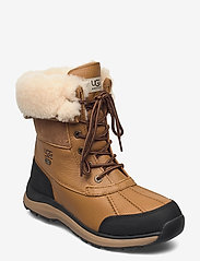 UGG - W Adirondack Boot II - flat ankle boots - chestnut - 0