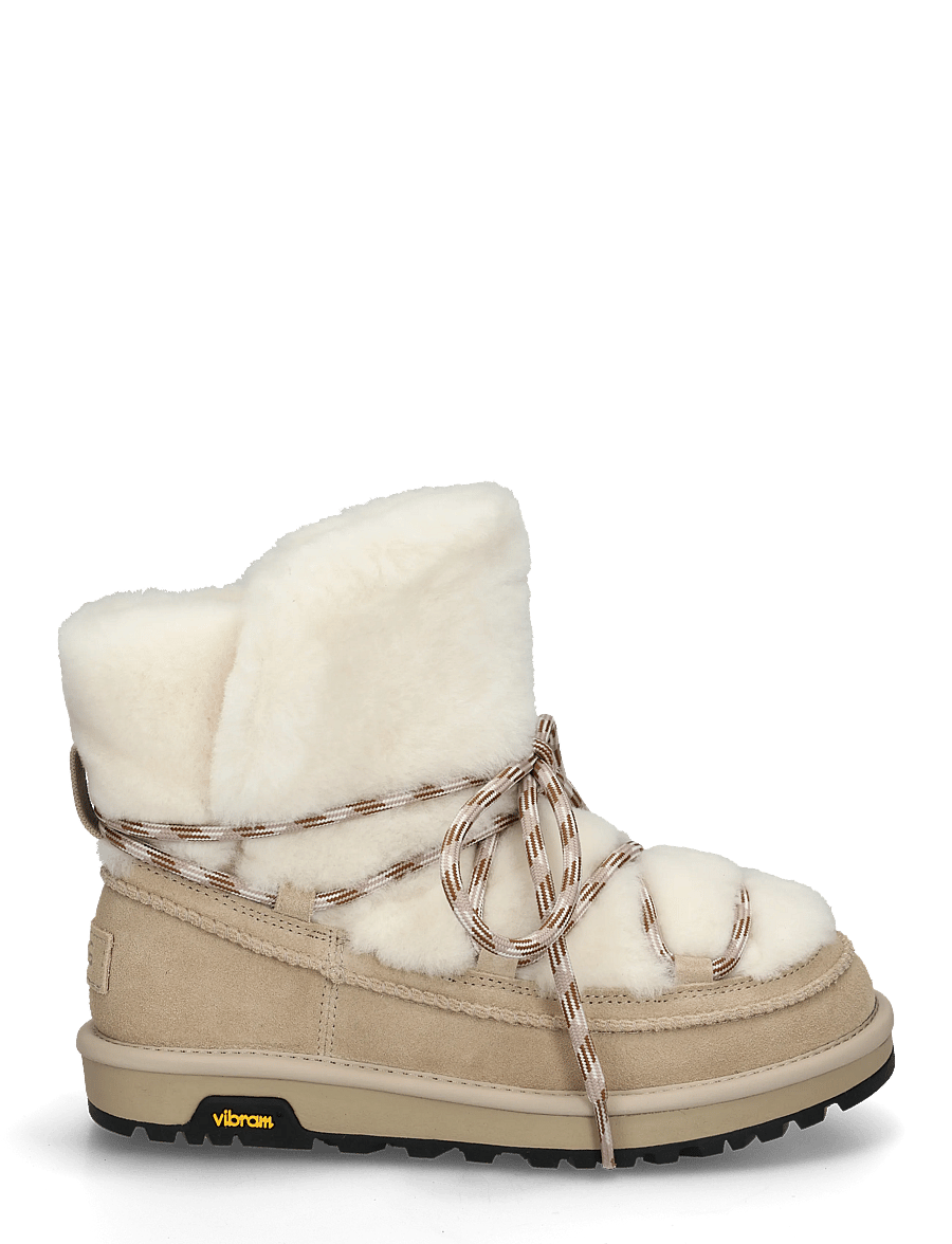 UGG - W Classic Tread Fluffed Boot - bamsestøvler - moonlight - 2