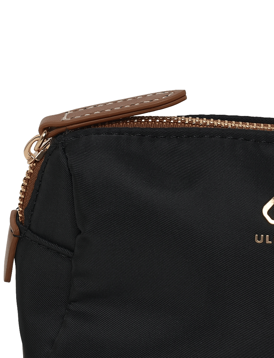 Ulrika - Toiletry bag - toiletartikler - black - 3