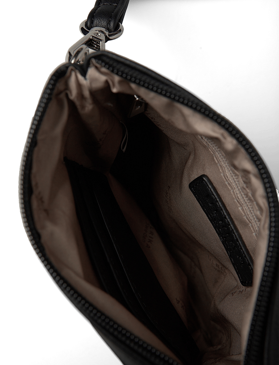 Ulrika - Mobile bag, RFID protection - vardagsstil - black - 3