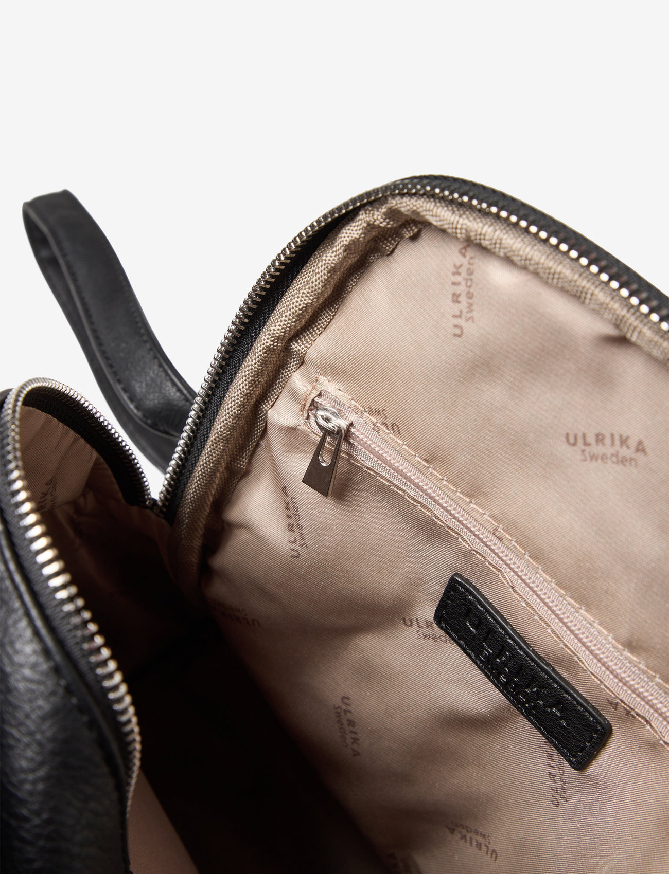 Ulrika - Backpack, small - accessoires - black - 3