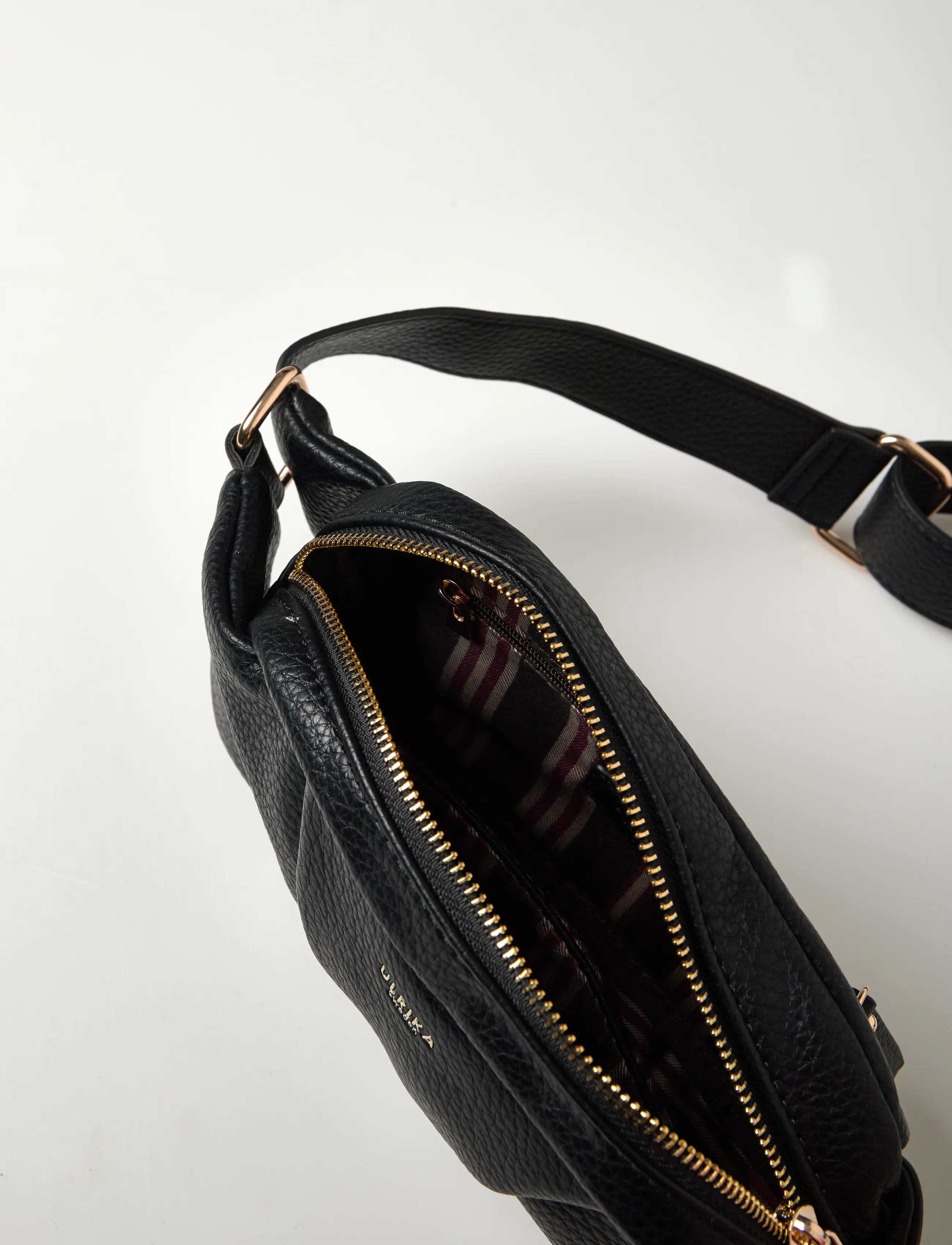 Ulrika - Bumbag - women - black - 3