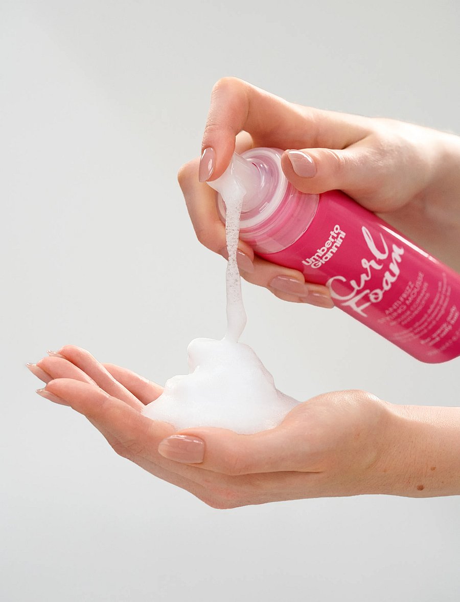 Umberto Giannini - Umberto Giannini Curl Foam Styling Mousse - juuksevaht - clear - 1