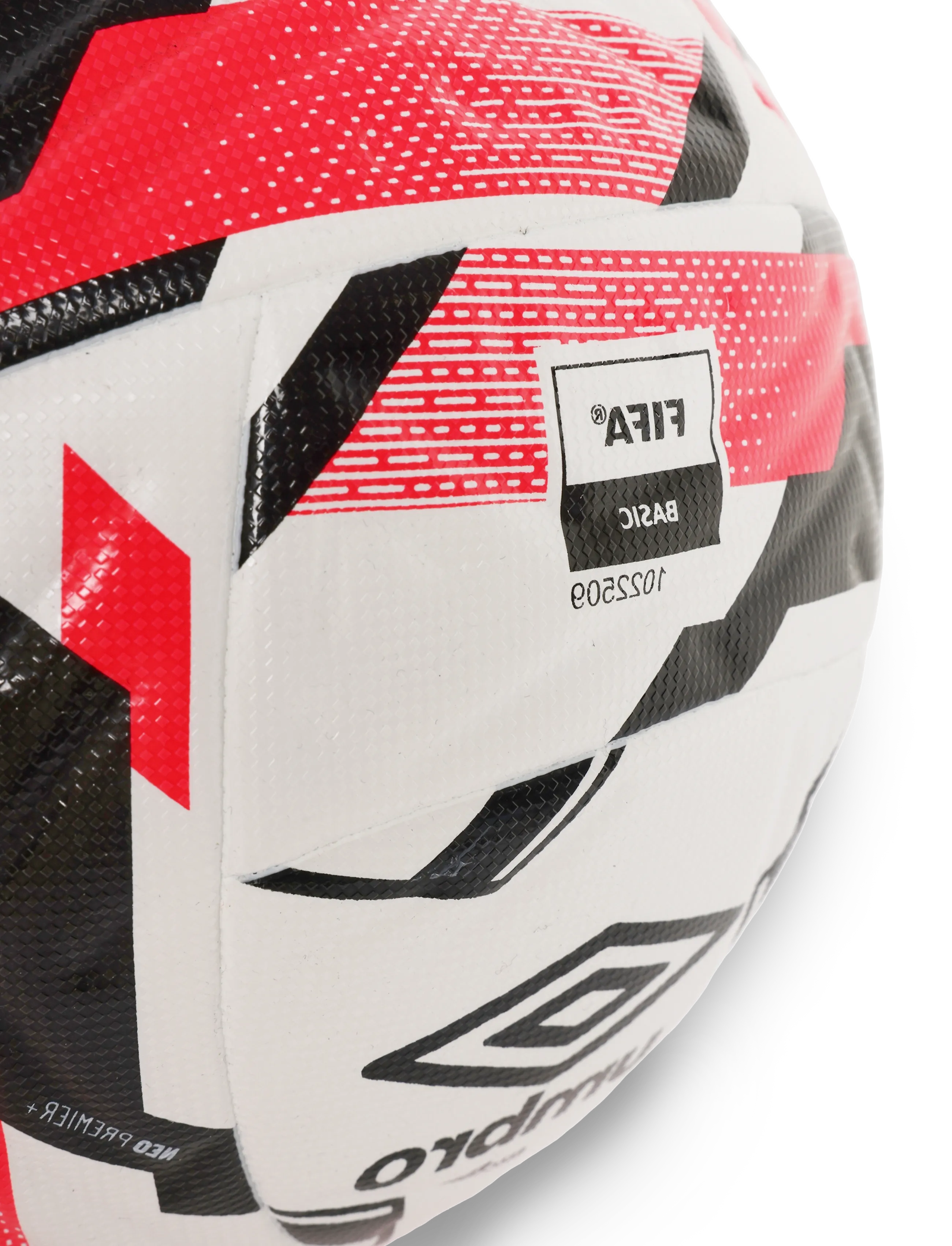 Umbro - Neo Swerve Premier Plus FB - footballs - white - 4