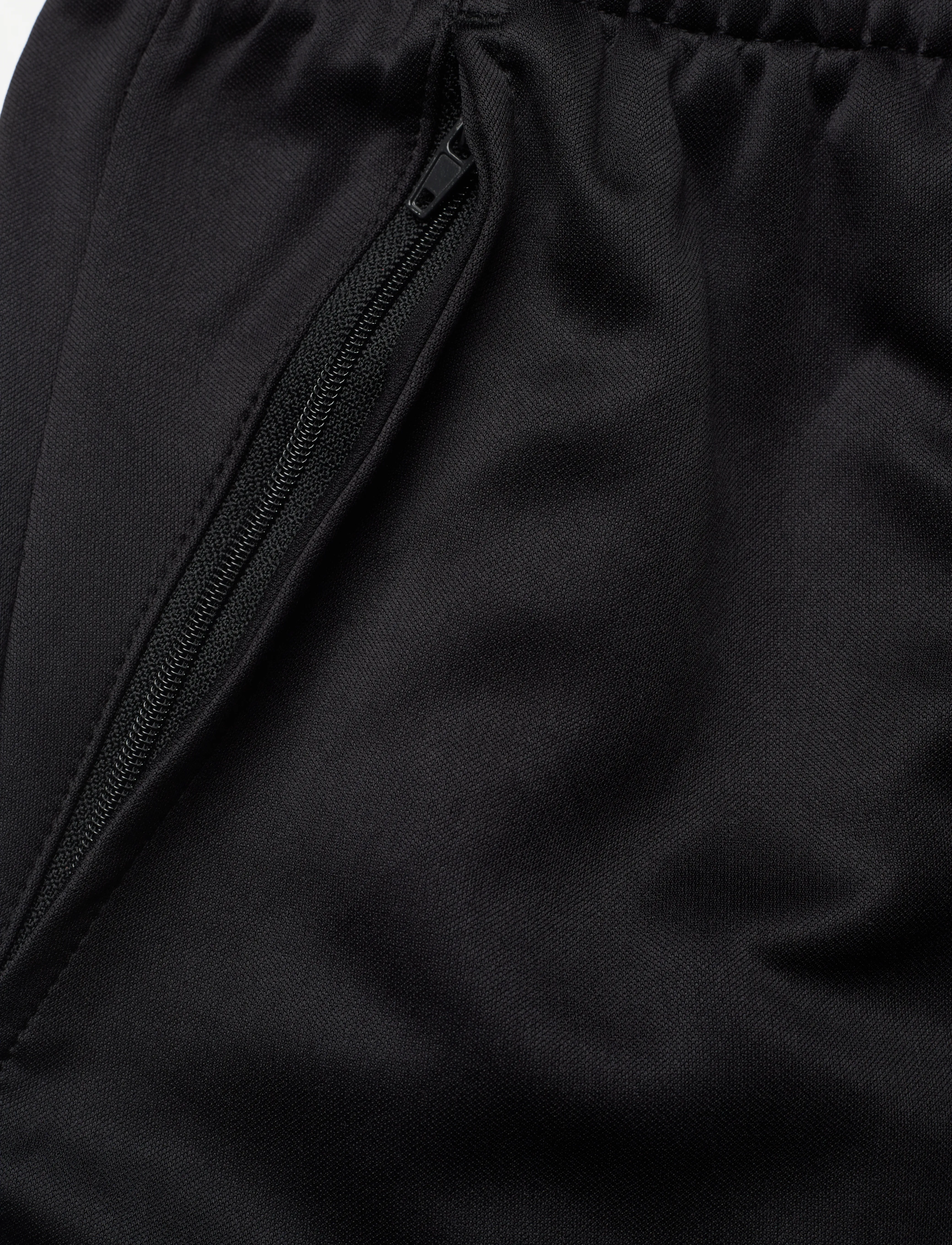 Umbro - Liga Training Pant - najniższe ceny - black - 2