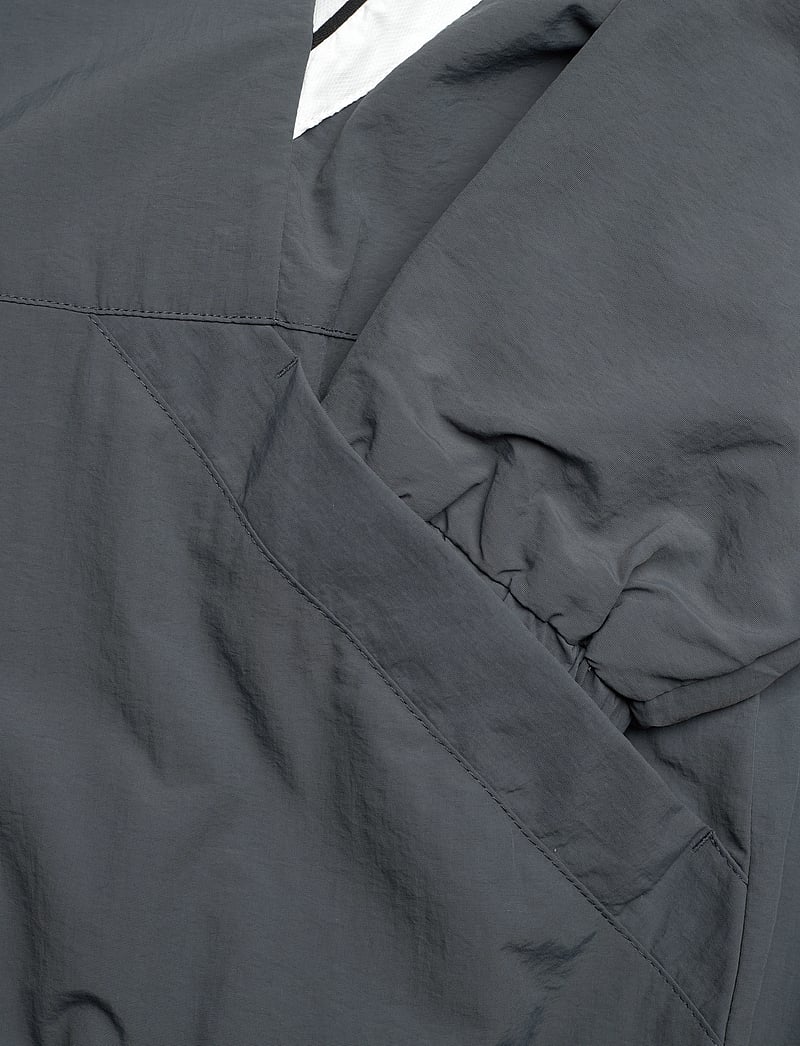 Umbro - Relaxed Track Jacket - sportsjakker - grey - 3