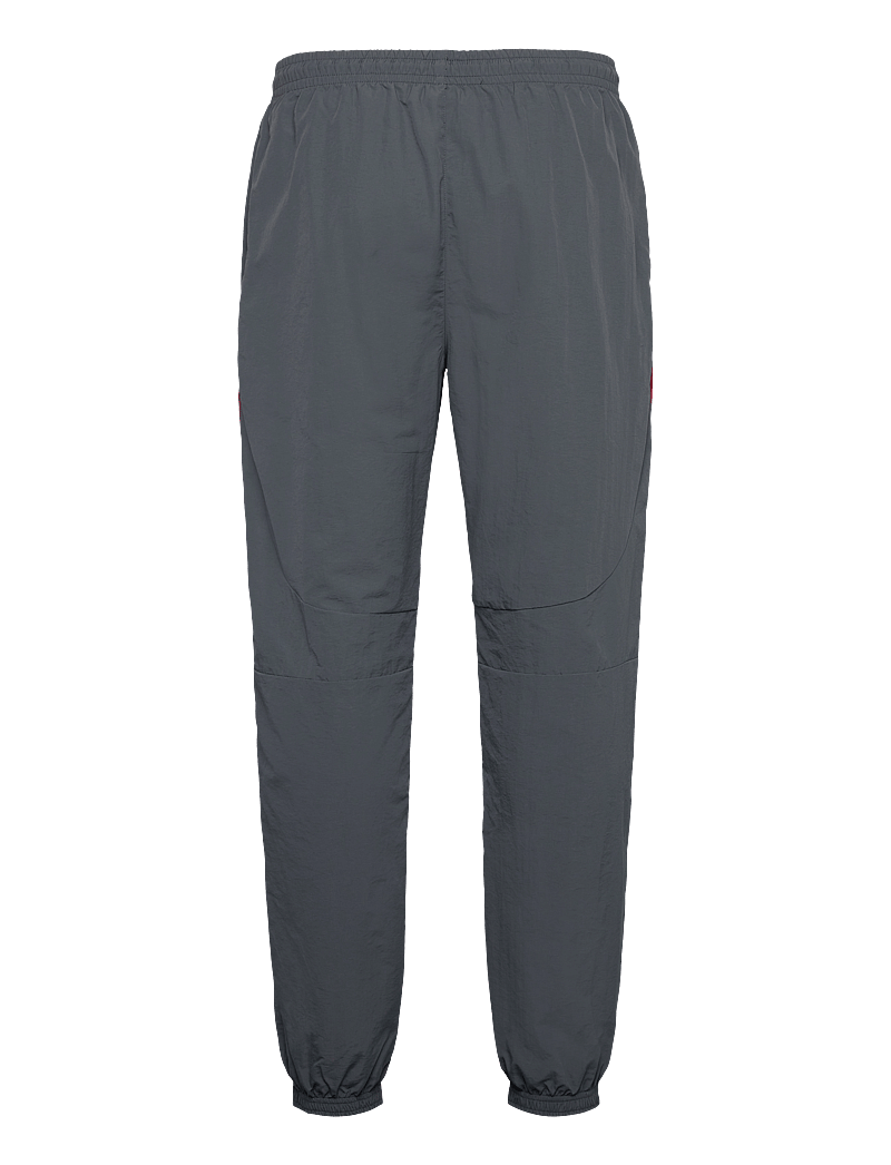 Umbro - Relaxed Track Pant - sweatpants - grey - 1