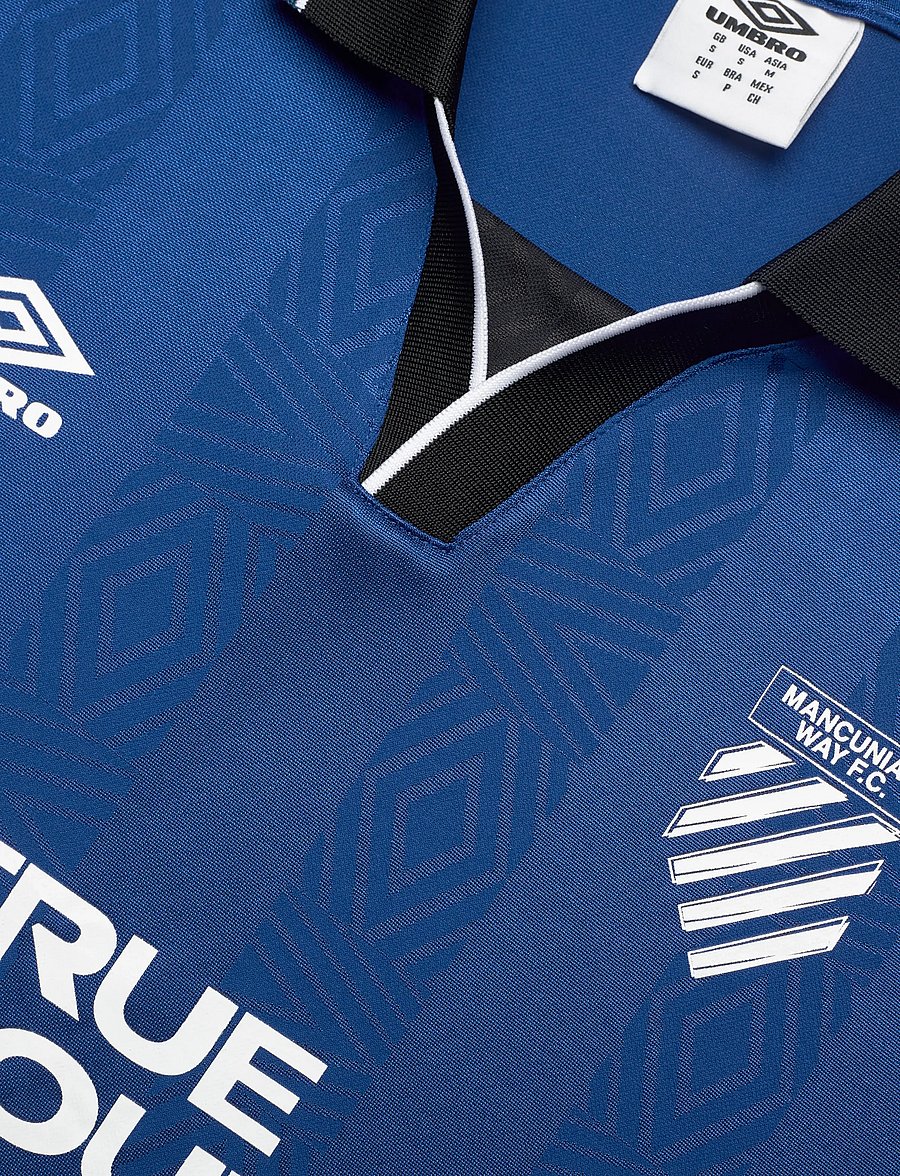 Umbro - Boxy Football Shirt - jalgpallisärgid - blue - 2