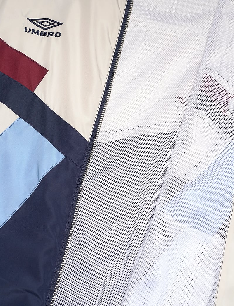 Umbro - Relaxed Track Jacket - sportjacken - navy - 4