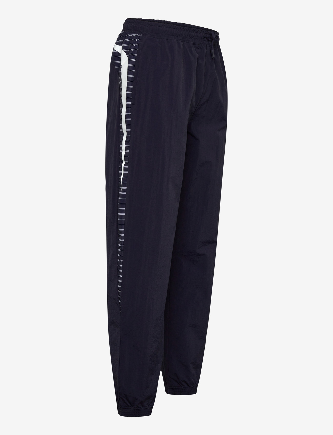 Umbro - Relaxed Track Pant - joggingbukser - marin - 3