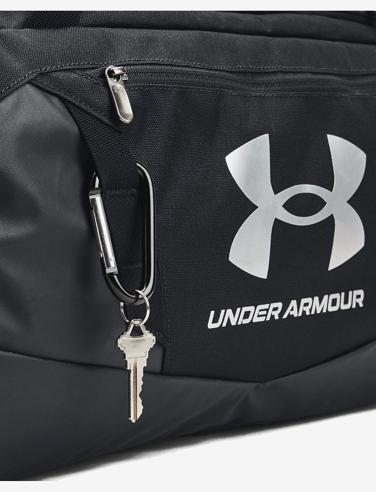 Under Armour - UA Undeniable 5.0 Duffle SM - gym bags - black - 3