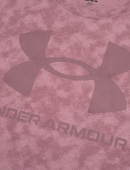 Under Armour - UA LOGO AOP HEAVYWEIGHT SS - t-shirts - pink elixir - 2