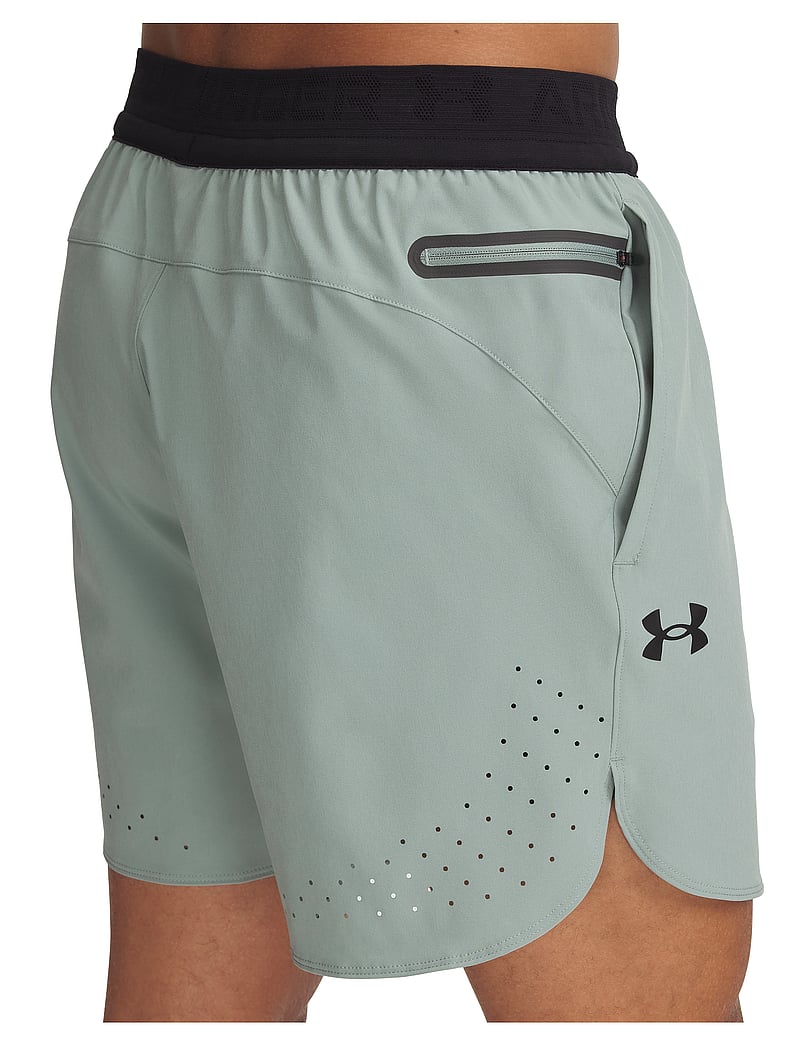 Under Armour - UA Peak Woven Shorts - träningsshorts - silica green - 5