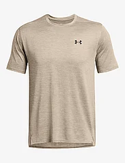 Under Armour - UA Tech Vent SS - short-sleeved t-shirts - brown - 0