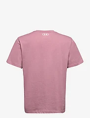 Under Armour - UA BOXED HEAVYWEIGHT SS - t-shirts - pink elixir - 1