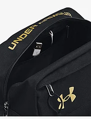 Under Armour - UA Contain Travel Kit - men - black - 4