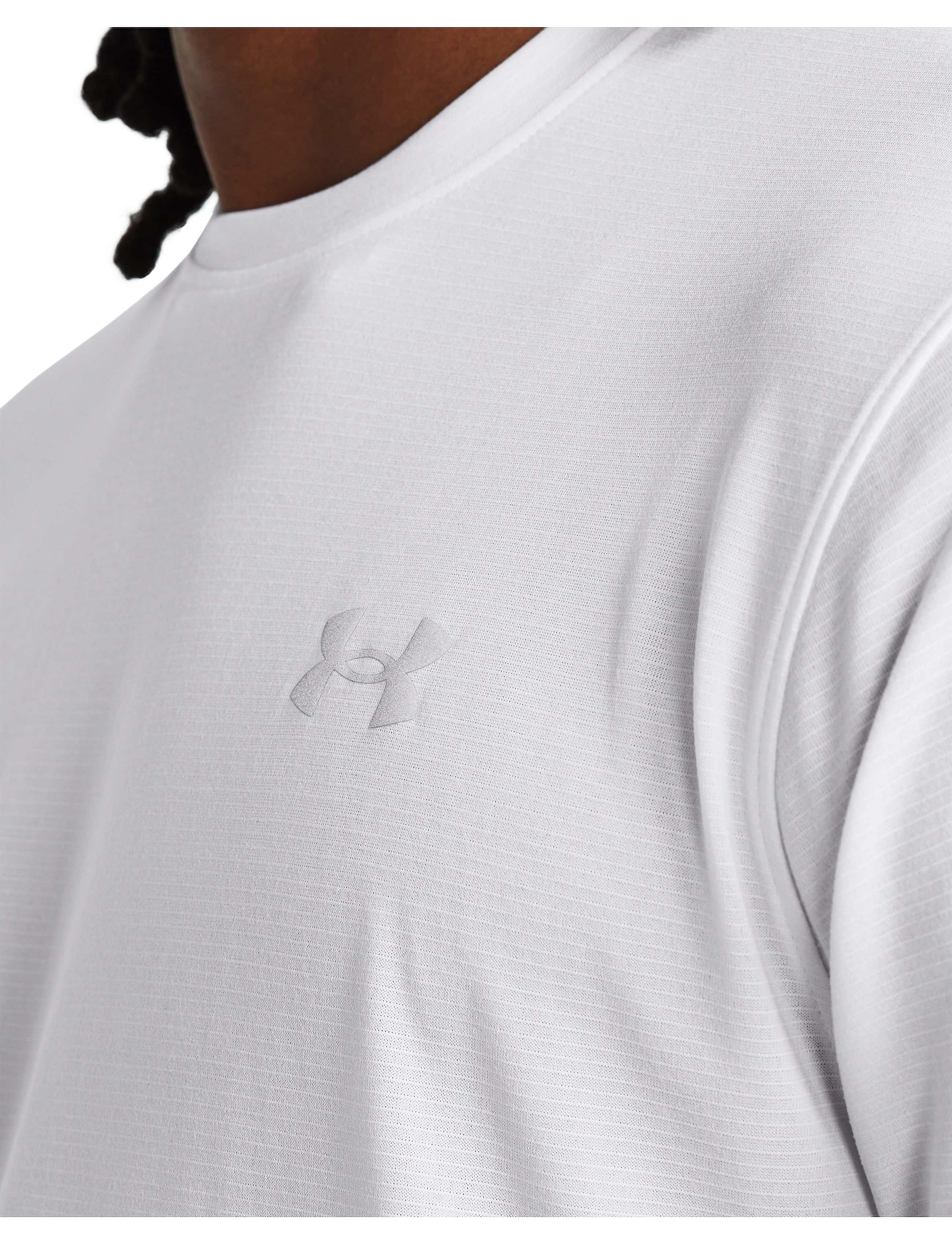 Under Armour - UA LAUNCH SHORTSLEEVE - zemākās cenas - white - 4