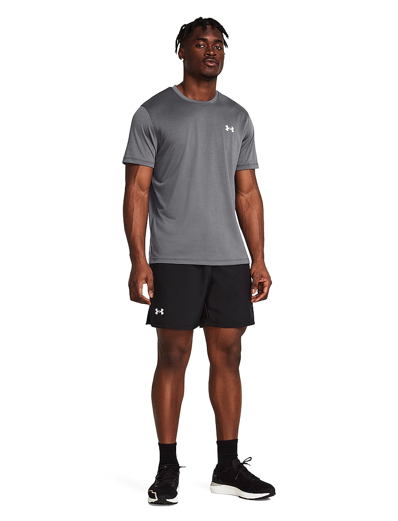 Under Armour - UA LAUNCH 7'' UNLINED SHORTS - lühikesed jooksupüksid - black - 4