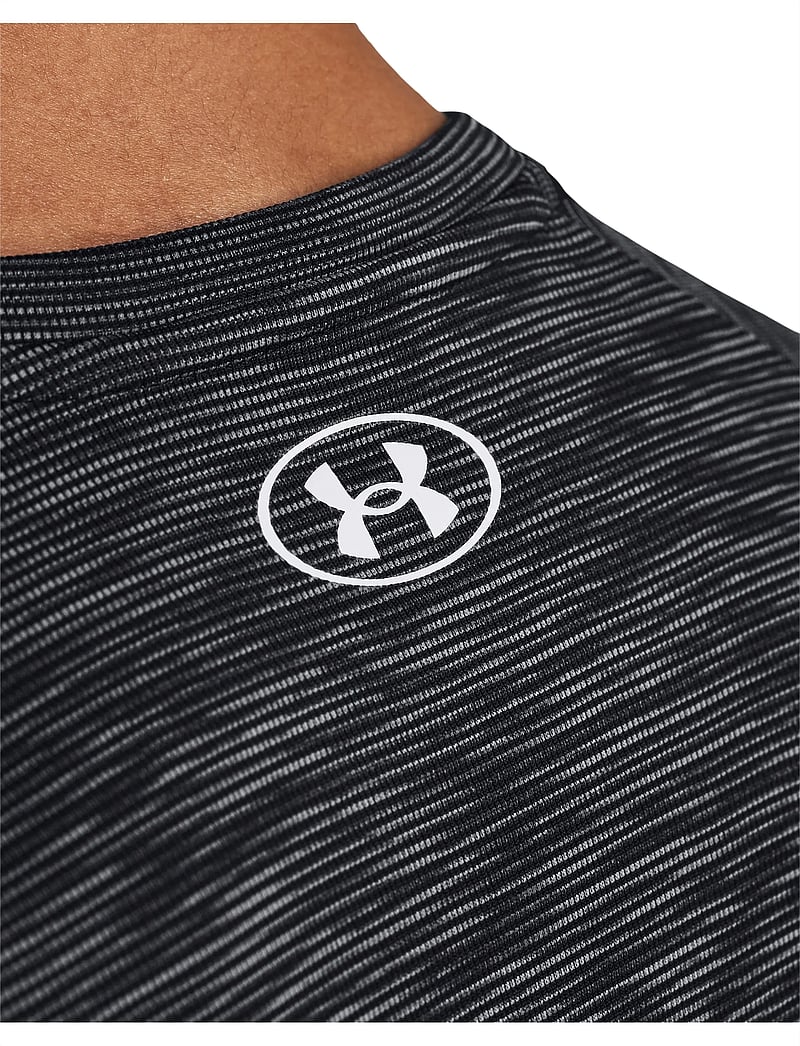 Under Armour - UA Tech Textured SS - t-shirts - black - 4