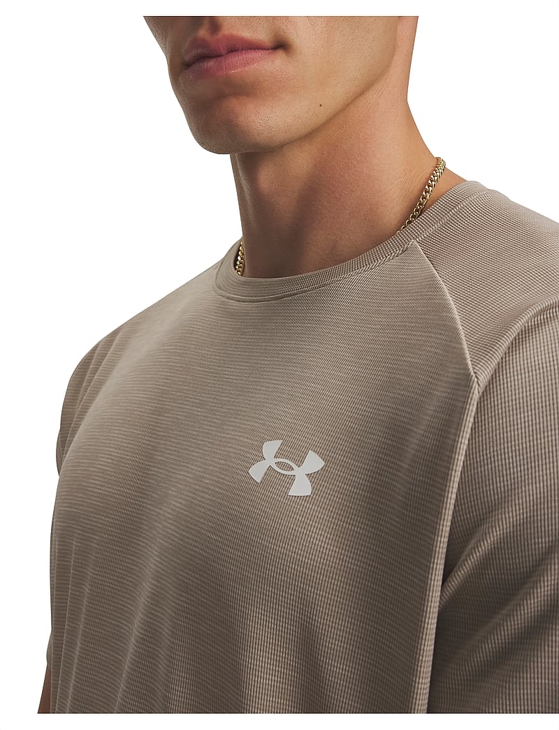Under Armour - UA Tech Textured SS - t-shirts - timberwolf taupe - 4