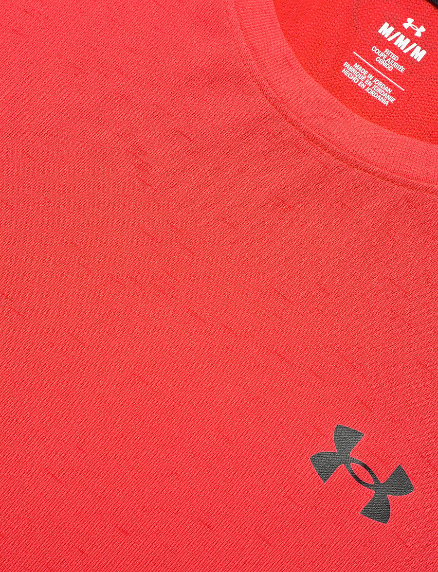 Under Armour - Vanish Seamless SS - t-shirts - venom red - 5