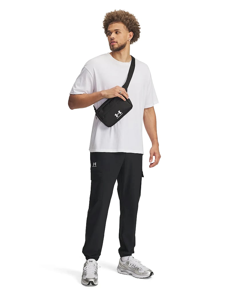 Under Armour - UA Vibe Woven Cargo Pants - träningsbyxor - black - 4