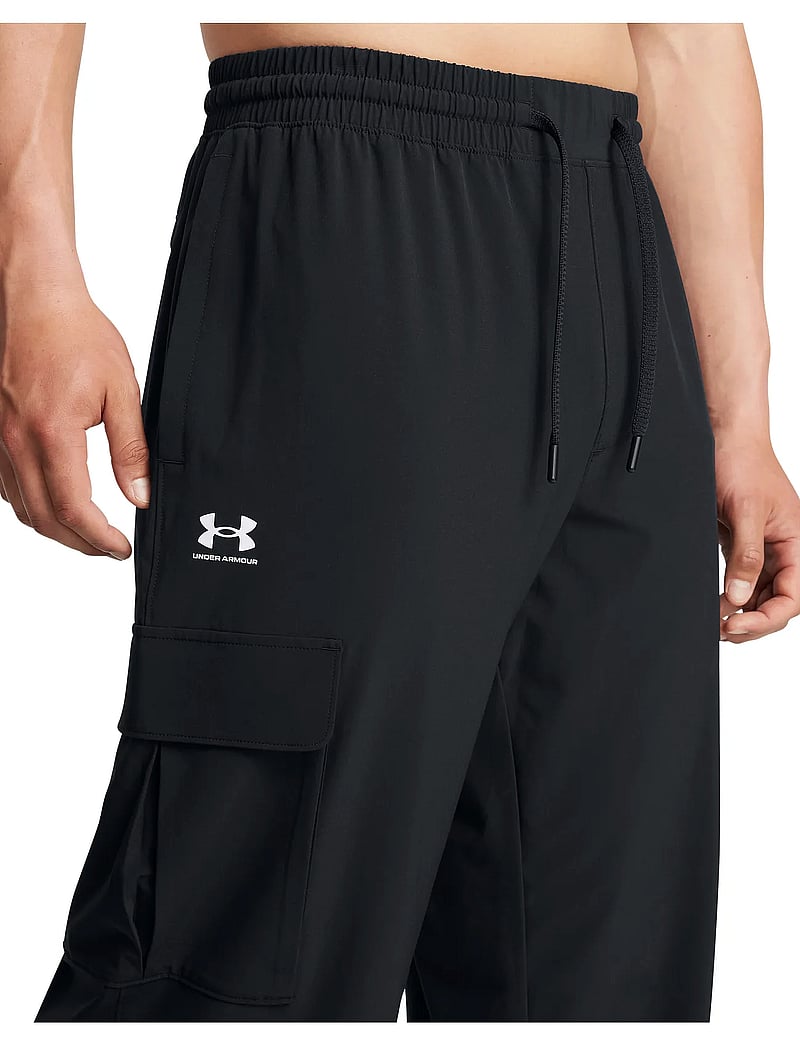 Under Armour - UA Vibe Woven Cargo Pants - träningsbyxor - black - 5