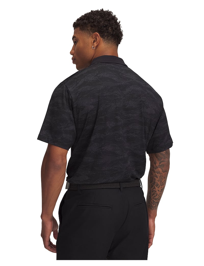 Under Armour - UA Drive Chill Printed Polo - oberteile & t-shirts - black - 3