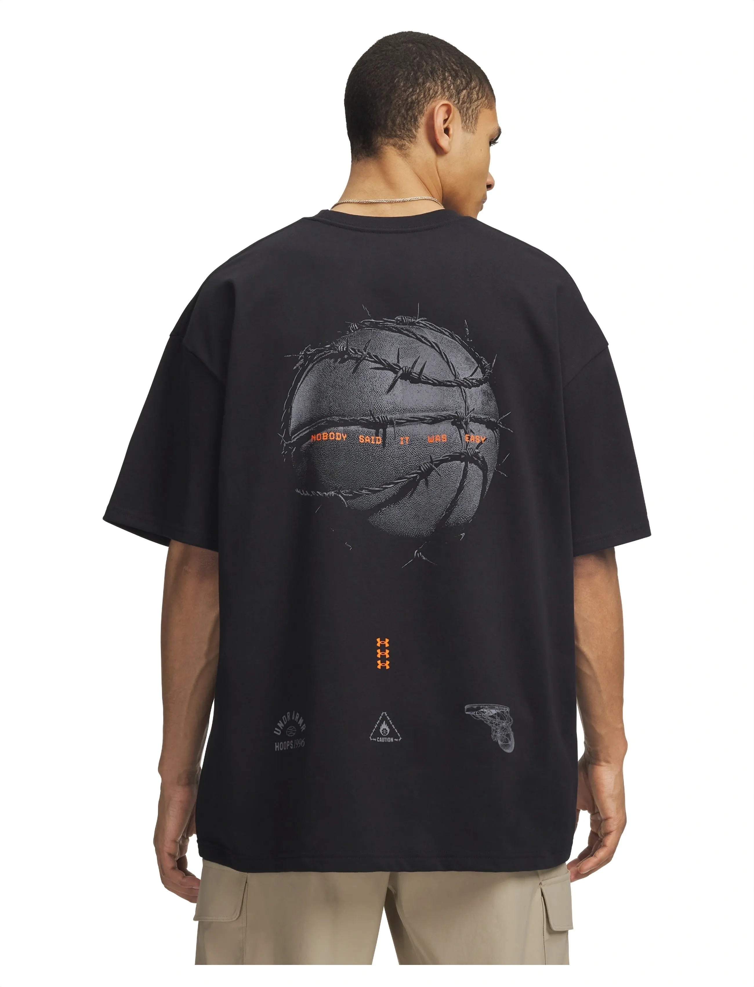 Under Armour - U M HWT HOOPS PHOTOREAL SS - t-shirts - black - 3