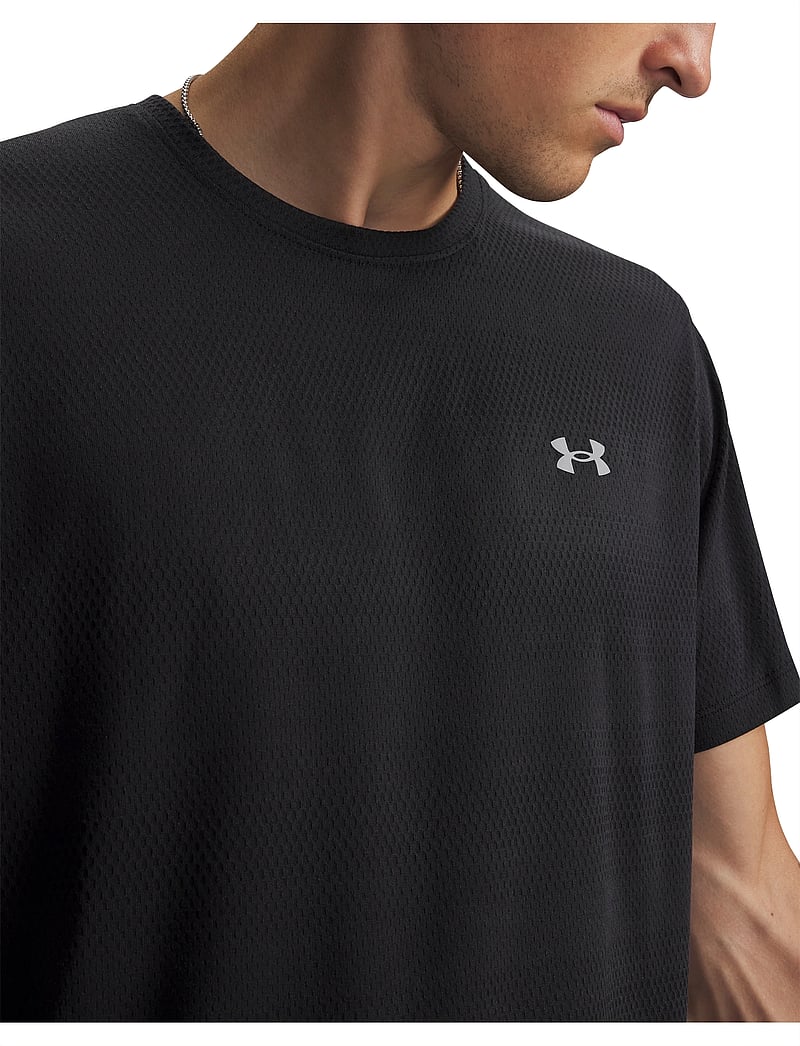 Under Armour - UA Velociti SS - t-shirts - black - 4