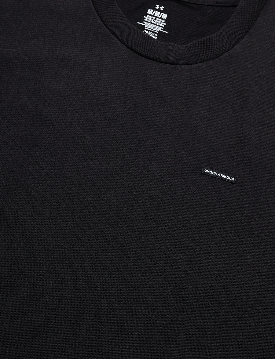 Under Armour - UA M HWT OS WASH SS - t-shirts - ultimate black - 5