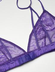 Understatement Underwear - Lace Satin Triangle Bralette - kaarituettomat rintaliivit - lilac - 6